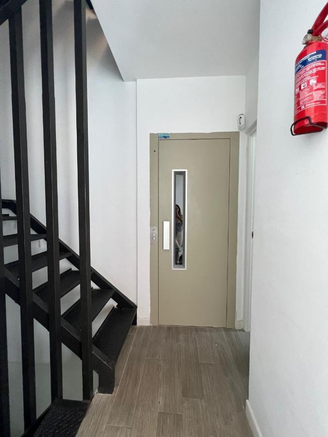 Coqueto Apartamento Nuevo En Pleno Centro De Algeciras Bb Екстериор снимка